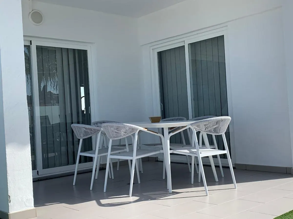 Luxurious 5* Villa - 300M2 - Private Heated Pool - Garage - Wifi Palm-mar 0*,  Spain
